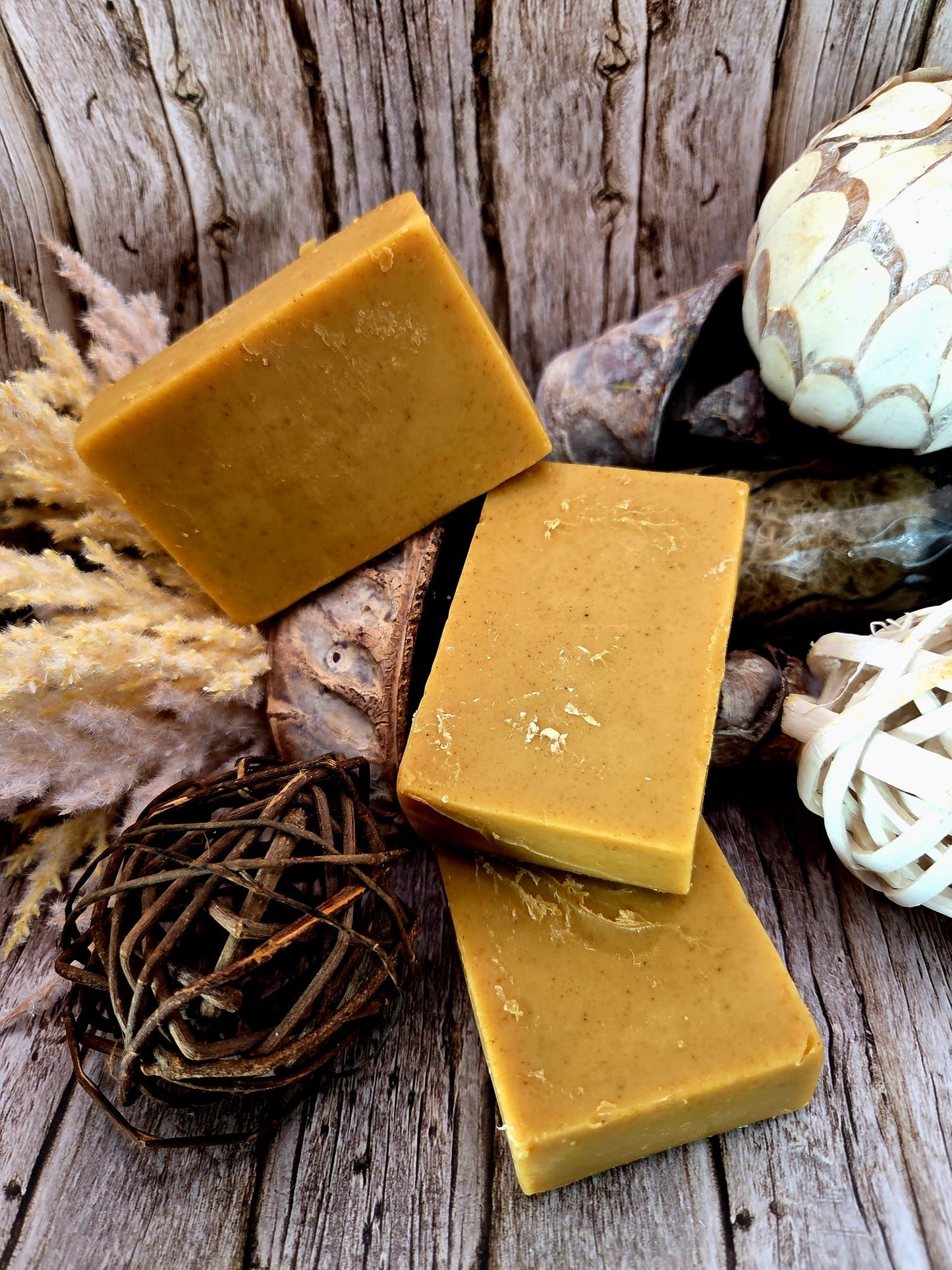 LOT DE 3 SAVONS ILUMINATEUR CURCUMA CORPS