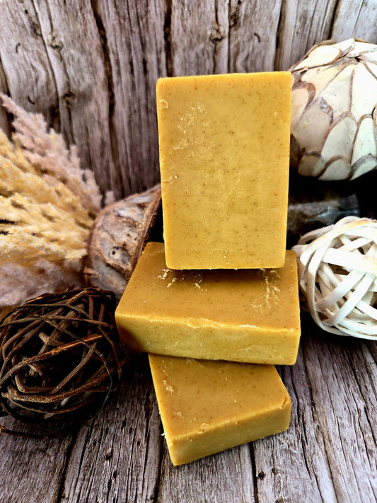 LOT DE 3 SAVONS ILUMINATEUR CURCUMA CORPS