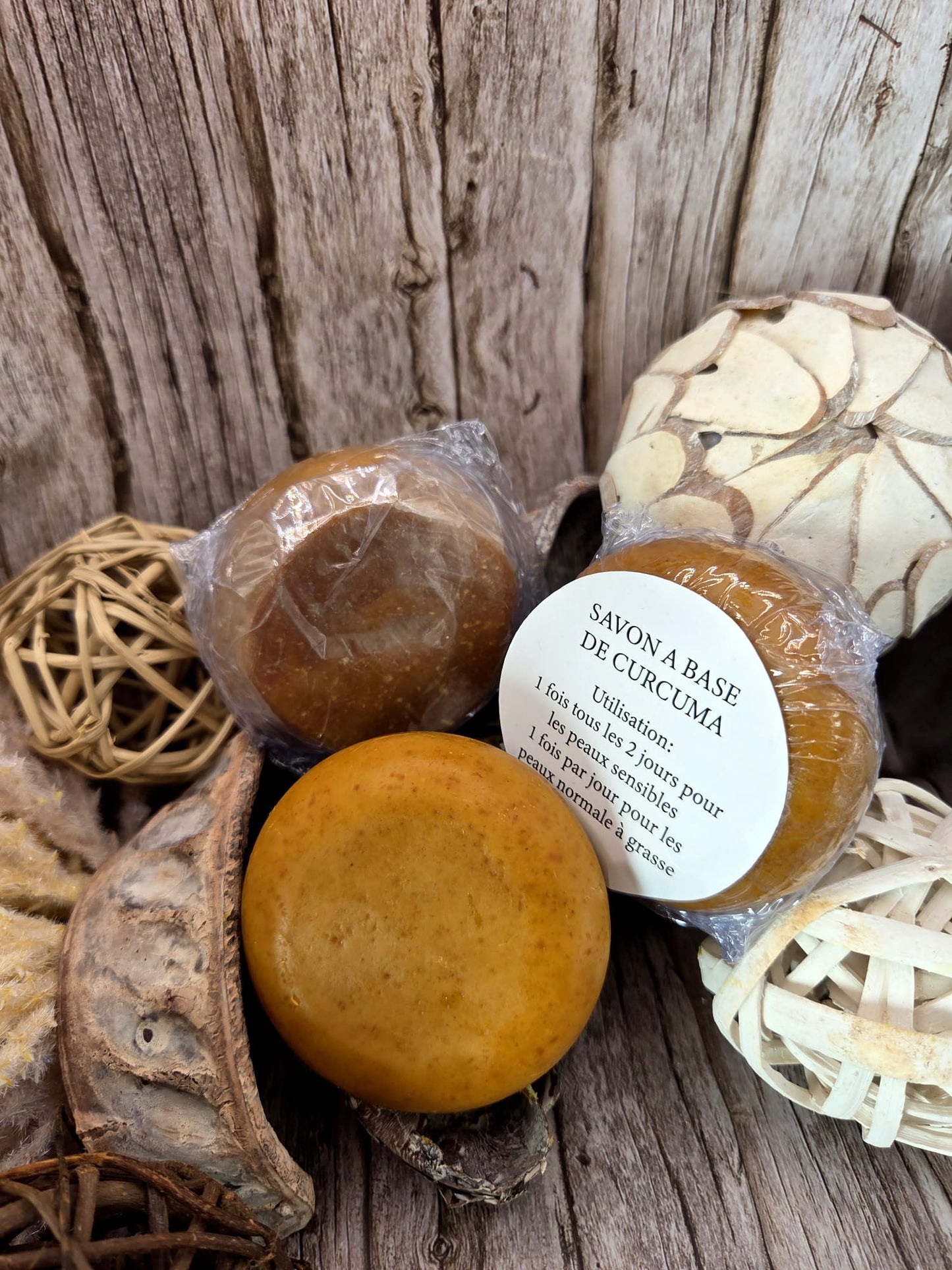 SAVON ILLUMINATEUR VISAGE CURCUMA