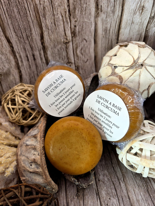 LOT DE 3 SAVONS ULLIMINATEUR VISAGE CURCUMA