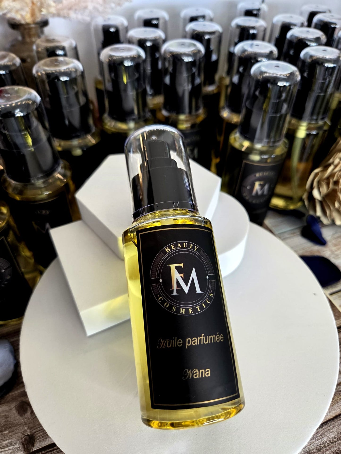 L’huile parfumée-Nana